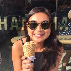 Meet your Posher, Selina